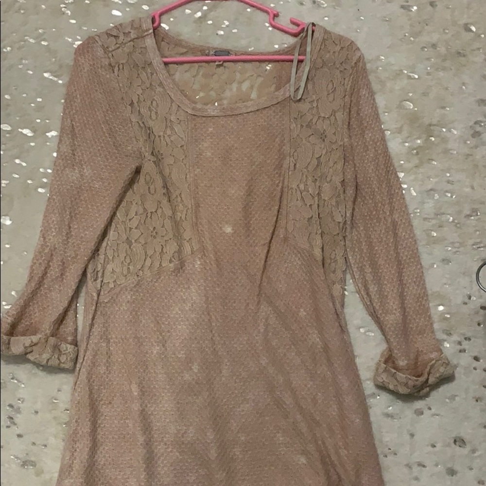 Pink gimmick top